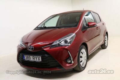 Купить б.у Toyota Yaris 1.5 82 kW 2017 цвет красный года в Таллине