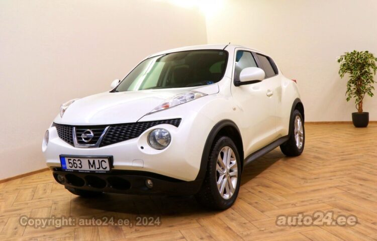 Купить б.у Nissan Juke Sport Line 1.6 86 kW  цвет  года в Таллине