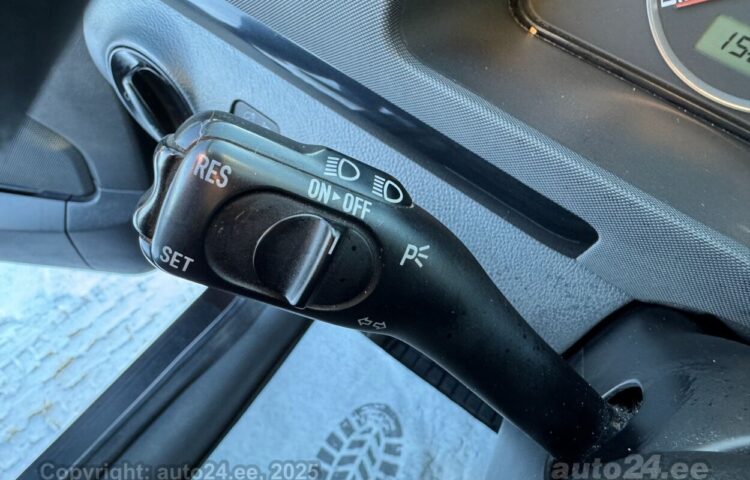 Osta käytetty Volkswagen Sharan TrendLine 1.9 85 kW  väri  Tallinnasta