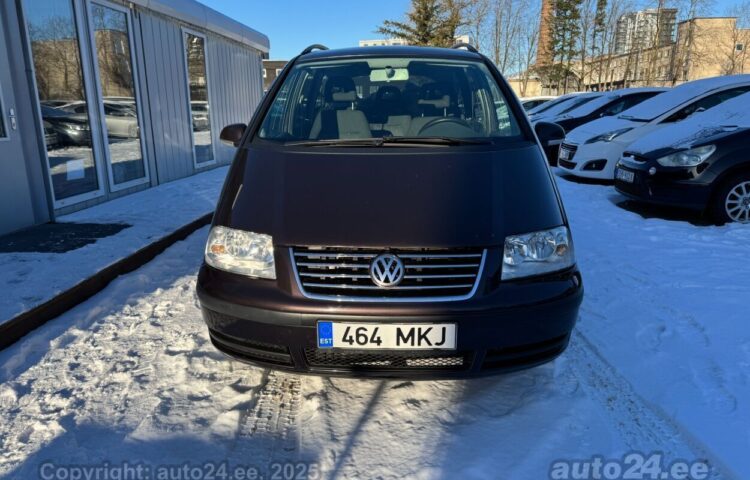 Osta käytetty Volkswagen Sharan TrendLine 1.9 85 kW  väri  Tallinnasta