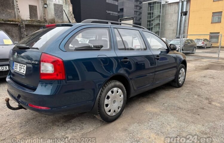 Osta käytetty Skoda Octavia Comfortline Facelift 1.2 77 kW  väri  Tallinnasta