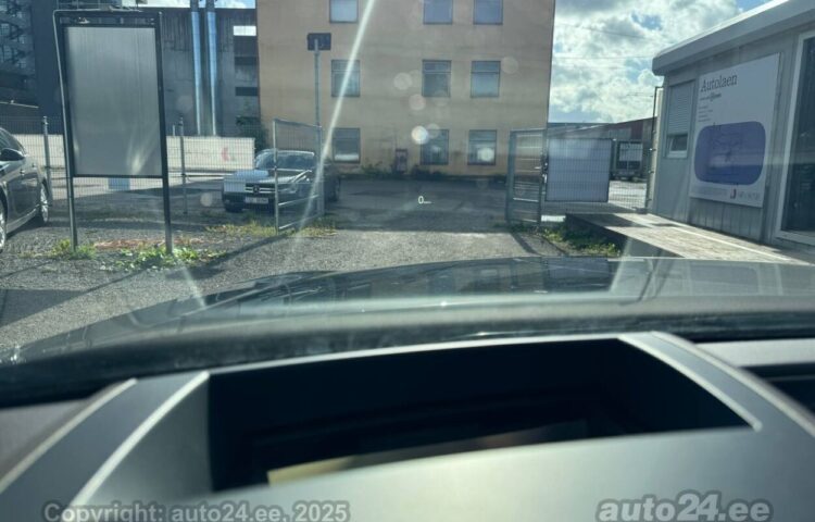 Купить б.у Audi A6 Quattro S-Line 3.0 180 kW  цвет  года в Таллине