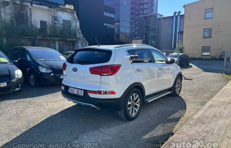 Osta käytetty Kia Sportage Deluxe edition 2.0 122 kW  väri  Tallinnasta