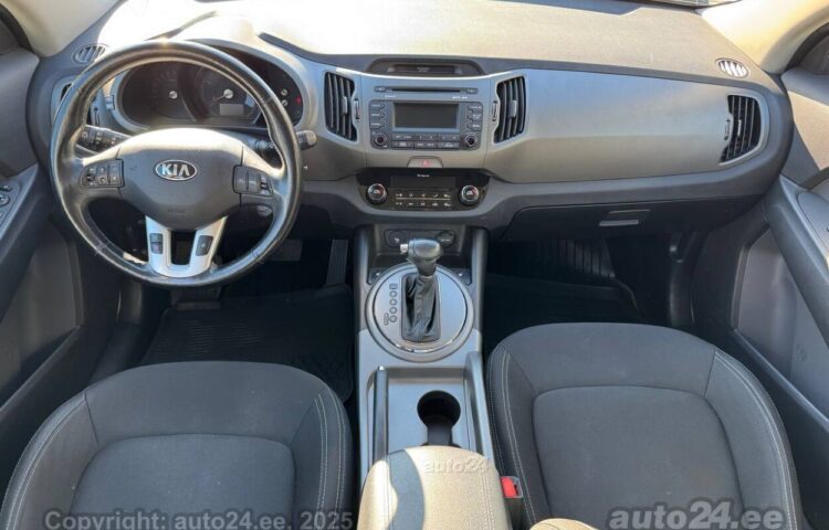 Osta käytetty Kia Sportage Deluxe edition 2.0 122 kW  väri  Tallinnasta