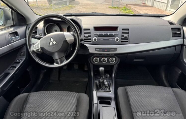 Osta kasutatud Mitsubishi Lancer Sportback 1.5 80 kW  värv  Tallinnas