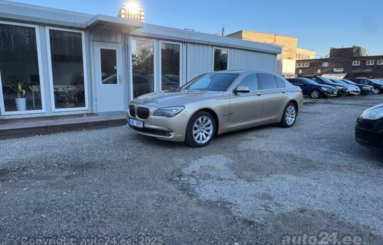 By used BMW 730 Comfortline 3.0 180 kW  color  for Sale in Tallinn
