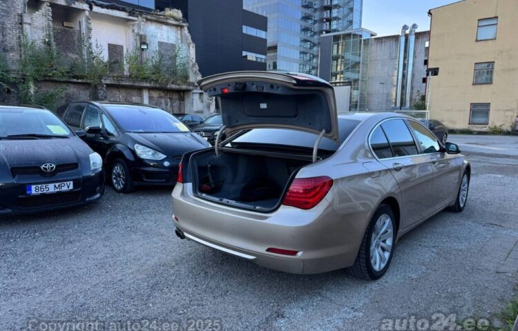 By used BMW 730 Comfortline 3.0 180 kW  color  for Sale in Tallinn