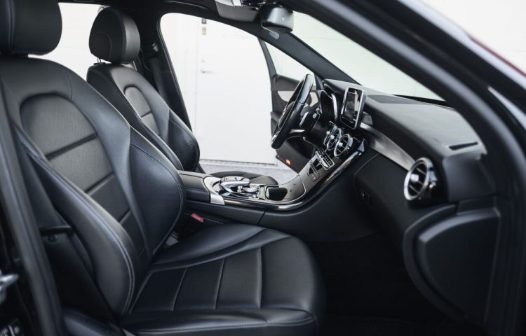 Osta kasutatud Mercedes-Benz C-klass: C 350 2017 värv must Tallinnas