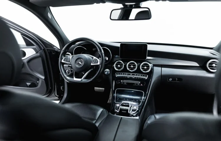 Osta kasutatud Mercedes-Benz C-klass: C 350 2017 värv must Tallinnas