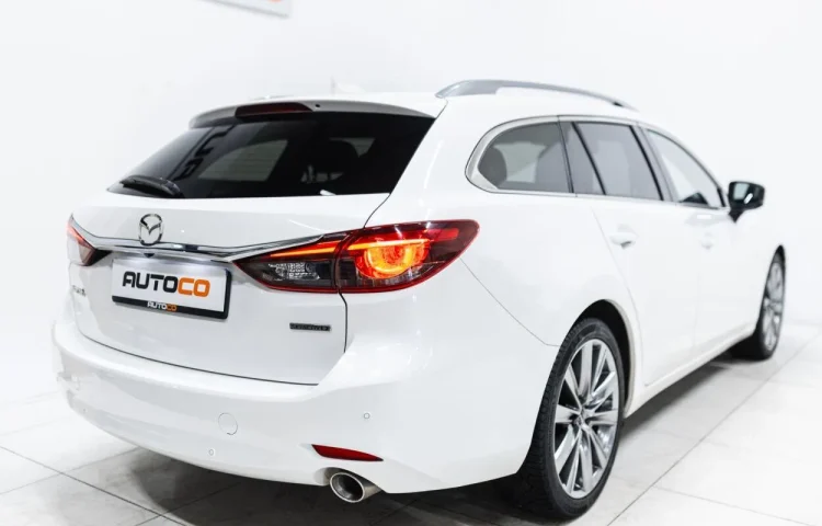 Osta kasutatud Mazda 6 2020 värv valge Tallinnas