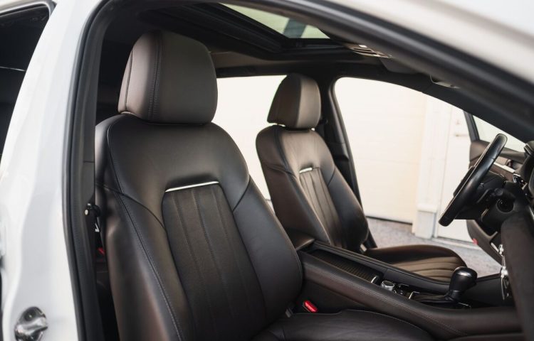 Osta kasutatud Mazda 6 2020 värv valge Tallinnas