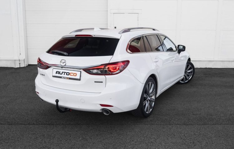 Osta kasutatud Mazda 6 2020 värv valge Tallinnas