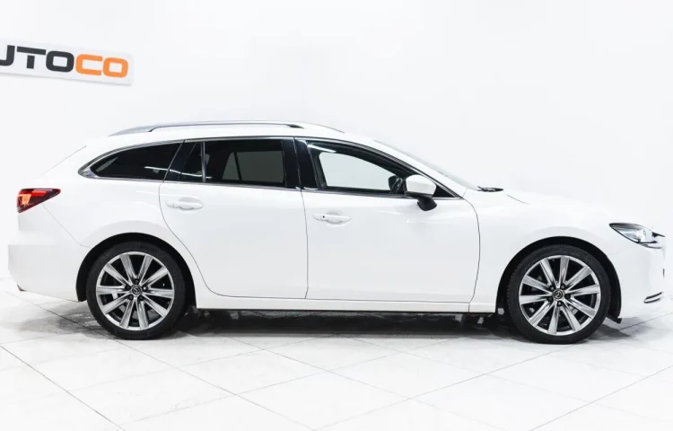 Osta kasutatud Mazda 6 2020 värv valge Tallinnas