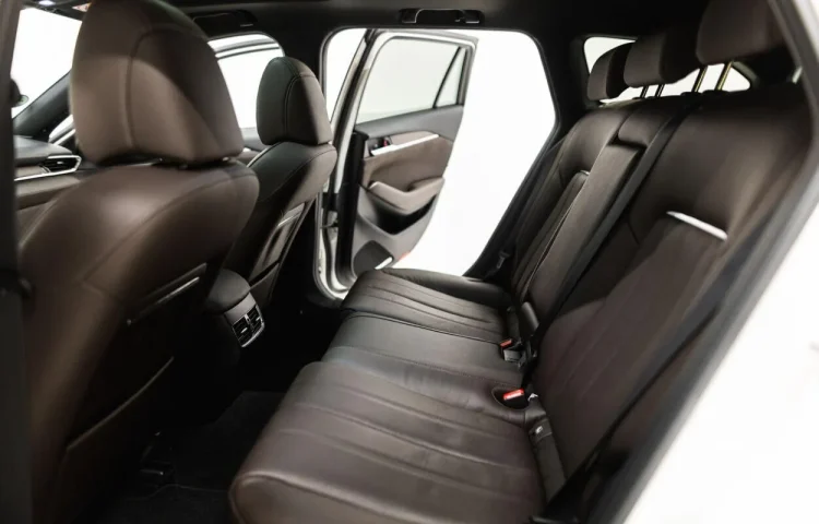 Osta kasutatud Mazda 6 2020 värv valge Tallinnas