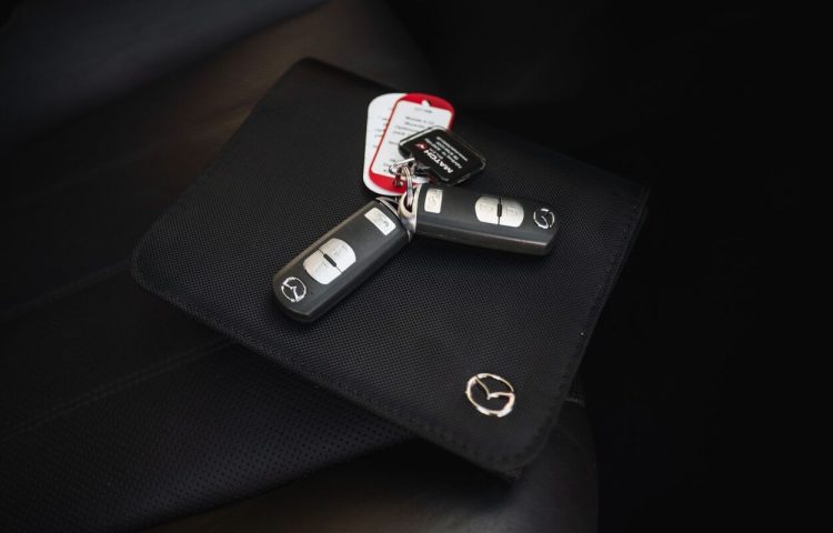 Osta kasutatud Mazda 6 2020 värv valge Tallinnas