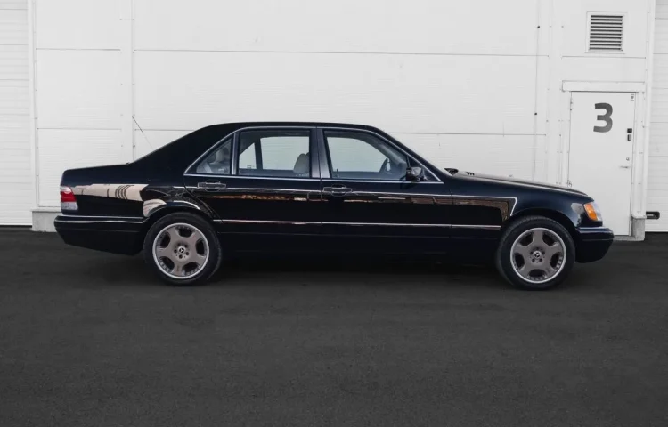 Osta kasutatud Mercedes-Benz S-klass: S 500 1997 värv must Tallinnas