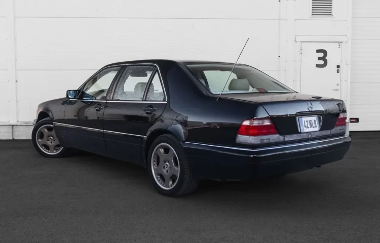 Osta kasutatud Mercedes-Benz S-klass: S 500 1997 värv must Tallinnas