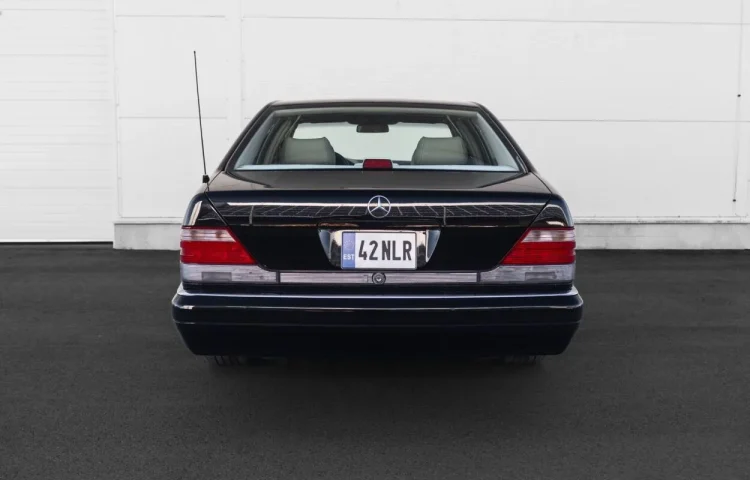 Osta kasutatud Mercedes-Benz S-klass: S 500 1997 värv must Tallinnas