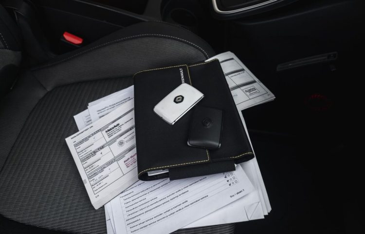 Osta kasutatud Renault Scenic 2017 värv valge Tallinnas