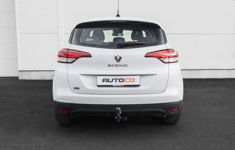 Osta kasutatud Renault Scenic 2017 värv valge Tallinnas