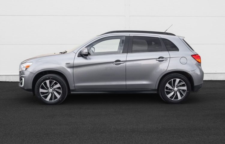 Osta kasutatud Mitsubishi ASX 2015 värv tumehall Tallinnas
