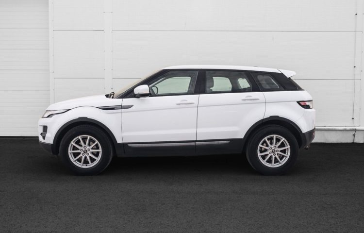 Osta kasutatud Land Rover Range Rover Evoque 2012 värv valge Tallinnas