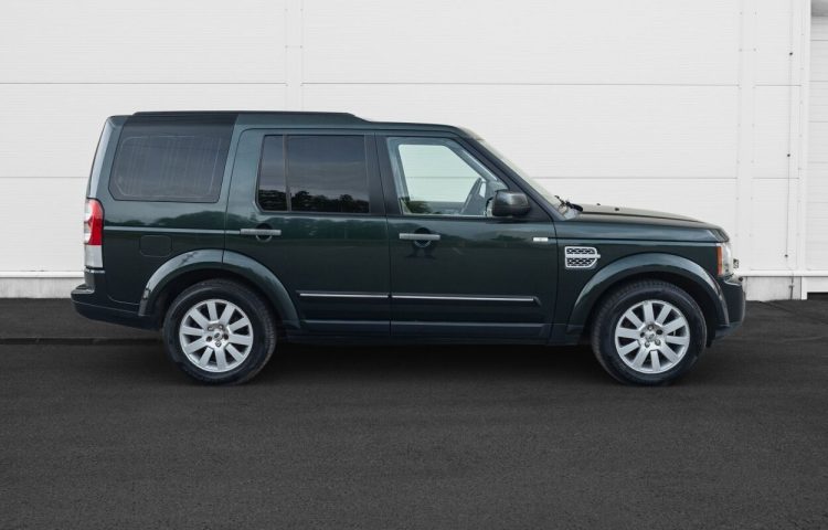 Osta käytetty Land Rover Discovery: Discovery 4 2010 väri green Tallinnasta