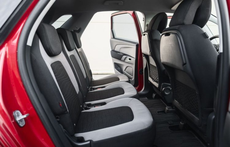 By used Citroen C4 Picasso: C4 Picasso 2013 color red for Sale in Tallinn