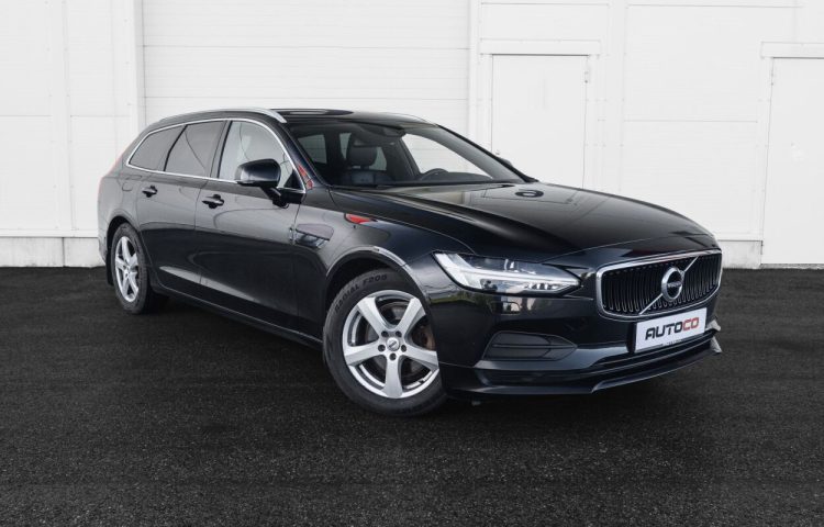 Osta kasutatud Volvo V90 2017 värv must Tallinnas