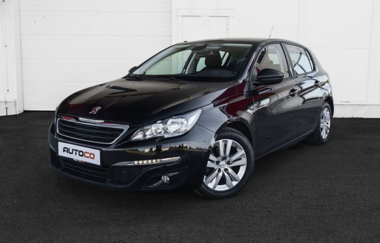 Osta kasutatud Peugeot 308 2015 värv must Tallinnas