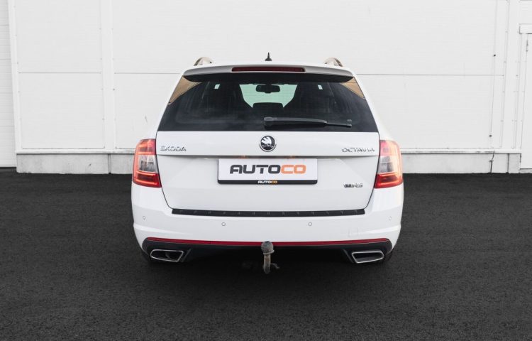 Osta kasutatud Skoda Octavia 2014 värv valge Tallinnas