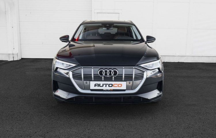 Osta kasutatud Audi e-tron 2020 värv hall Tallinnas