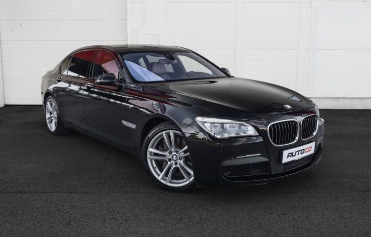 Osta käytetty BMW 7 seeria: 750 2014 väri black Tallinnasta