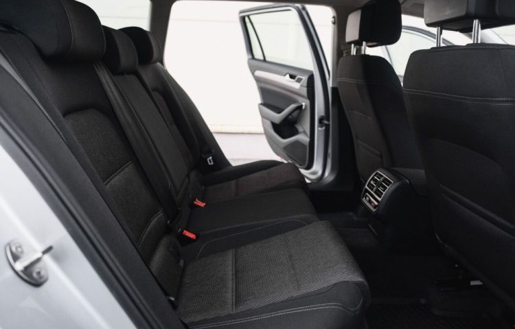 By used Volkswagen Passat 2015 color silver for Sale in Tallinn