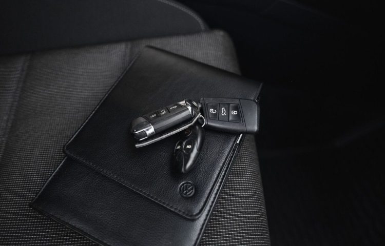 By used Volkswagen Passat 2015 color silver for Sale in Tallinn