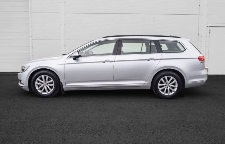 By used Volkswagen Passat 2015 color silver for Sale in Tallinn