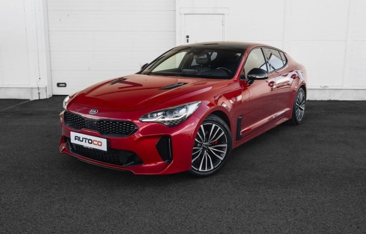 Osta kasutatud Kia Stinger 2018 värv punane Tallinnas