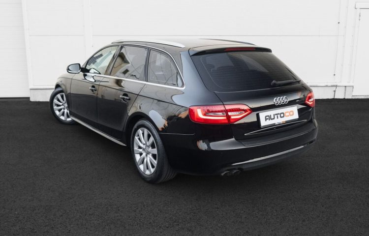 Osta kasutatud Audi A4 2013 värv must Tallinnas