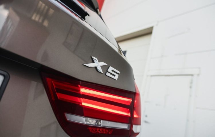 Osta kasutatud BMW X5 2018 värv beež Tallinnas