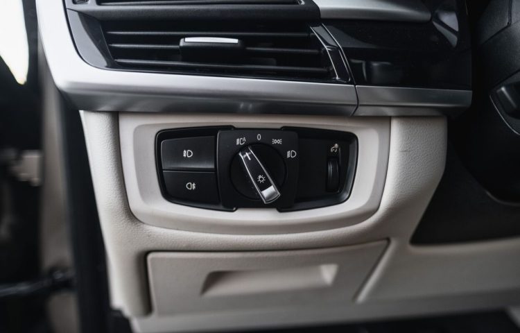 Osta kasutatud BMW X5 2018 värv beež Tallinnas