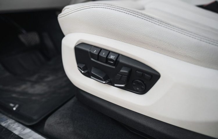 Osta kasutatud BMW X5 2018 värv beež Tallinnas