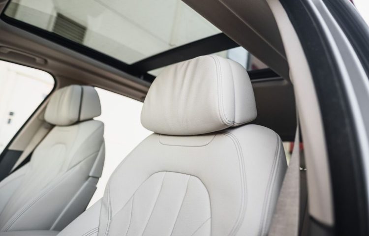 Osta kasutatud BMW X5 2018 värv beež Tallinnas