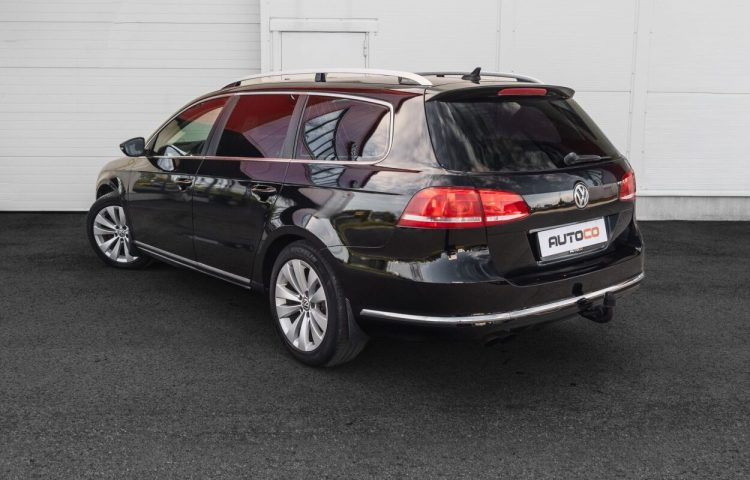 Osta kasutatud Volkswagen Passat 2011 värv must Tallinnas