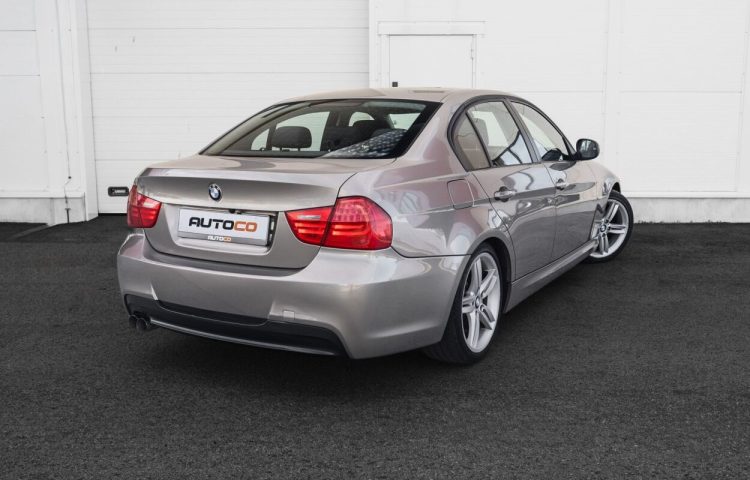 Osta kasutatud BMW 3 seeria: 320 2010 värv beež Tallinnas