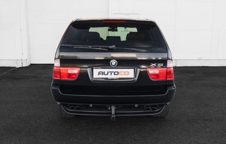 Osta kasutatud BMW X5 2000 värv must Tallinnas