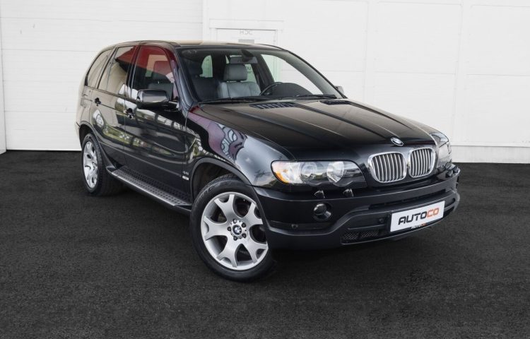 Osta kasutatud BMW X5 2000 värv must Tallinnas
