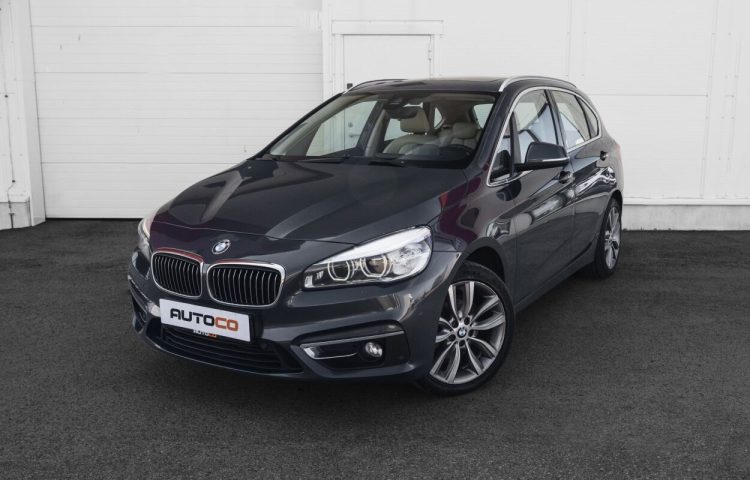 Osta kasutatud BMW 2. seeria: 218 2014 värv tumehall Tallinnas