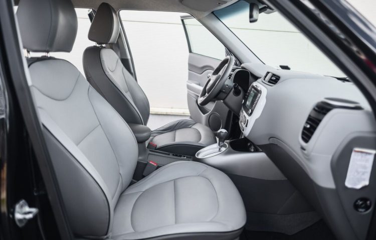 Osta kasutatud Kia Soul 2017 värv must Tallinnas