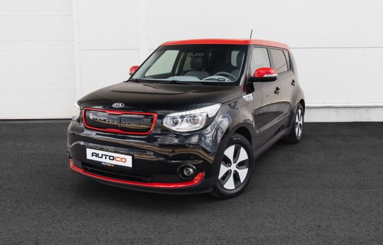 Osta kasutatud Kia Soul 2017 värv must Tallinnas