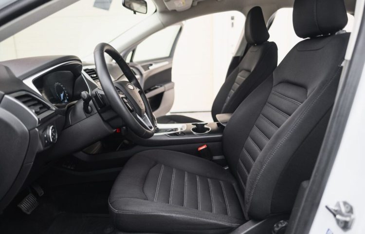 Osta kasutatud Ford Mondeo 2018 värv valge Tallinnas